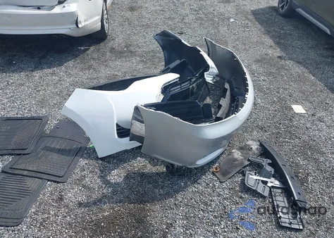 2019 Toyota Corolla Le z USA, uszkodzony, nr VIN 2T1BURHEXKC214990